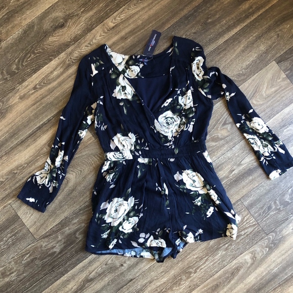 one clothing Pants - 🆕 Navy Blue Floral Romper with Pockets